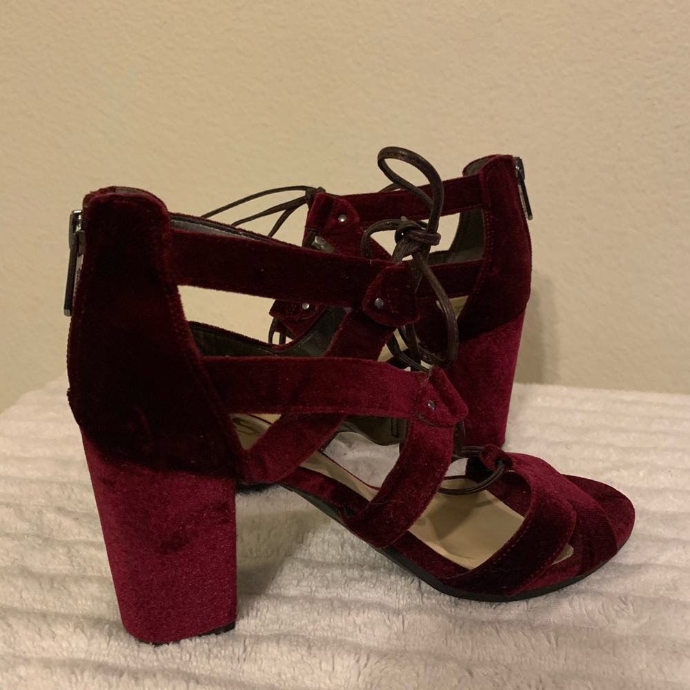 Shoes size 7 Merlot Velvet, NWOT